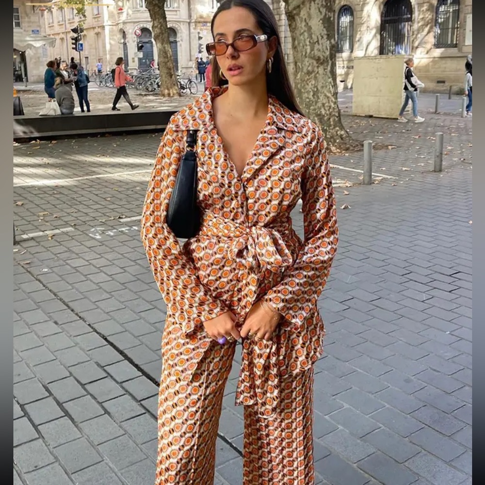 2 piece set